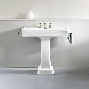 Lonsdale 860mm basin with rail mounts on pedestal